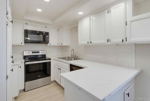 Photo of 4339 Rialto Street #6, San Diego, CA 92107 (MLS # PTP2605822)