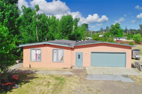 MLS: LC26102871