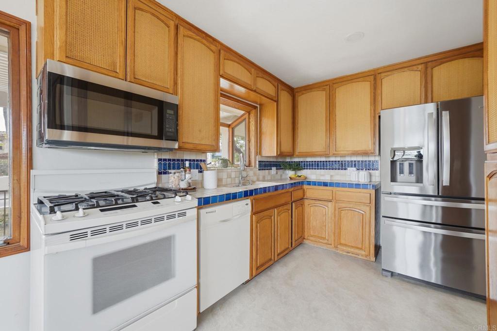 3861 Grandview Place