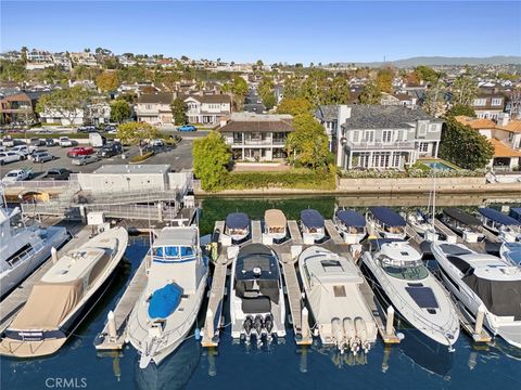 Photo of 2572 Bayshore Dr, Newport Beach, CA 92663 (MLS # LG25274127)