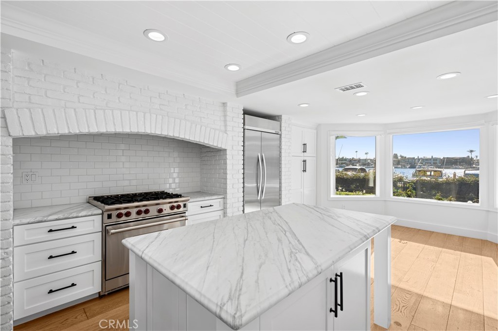 Bayshores (BSHR) - Residential