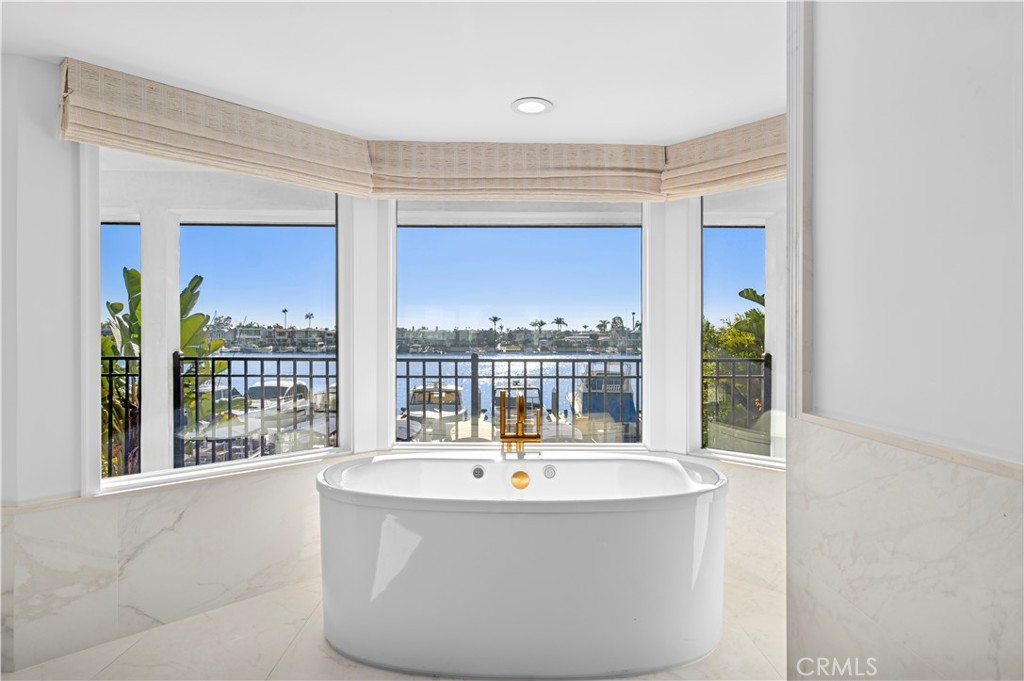 Bayshores (BSHR) - Residential