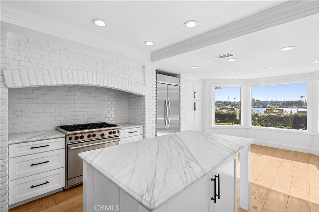 Bayshores (BSHR) - Residential