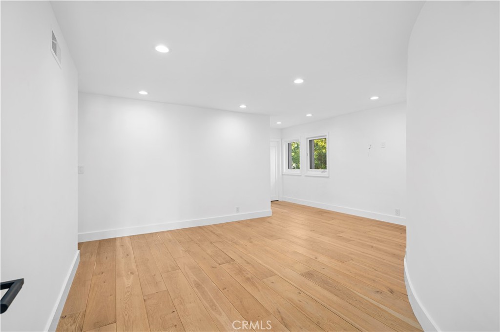 Bayshores (BSHR) - Residential