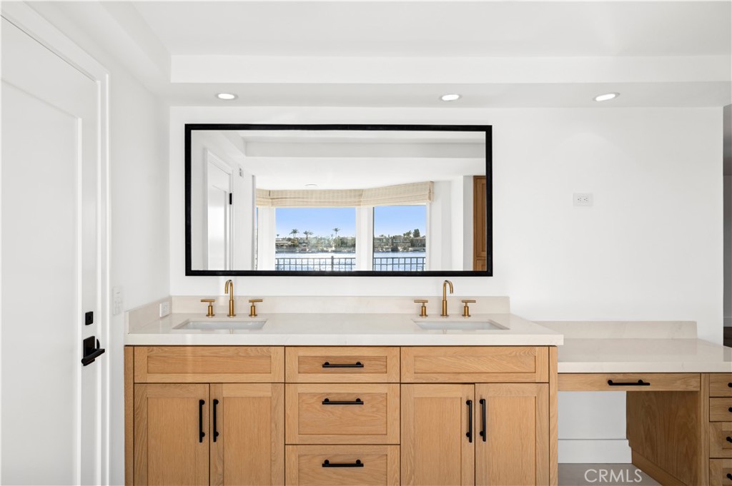 Bayshores (BSHR) - Residential