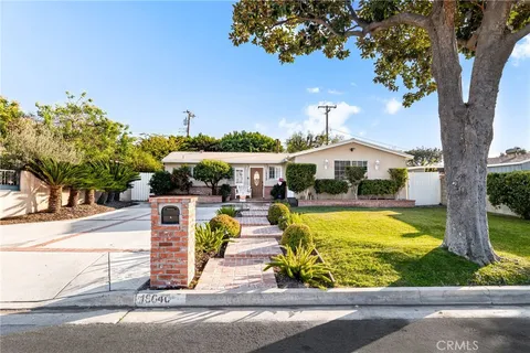 18640 E Mauna Loa Ave, Azusa, CA 91702 - MLS#: CV26026832