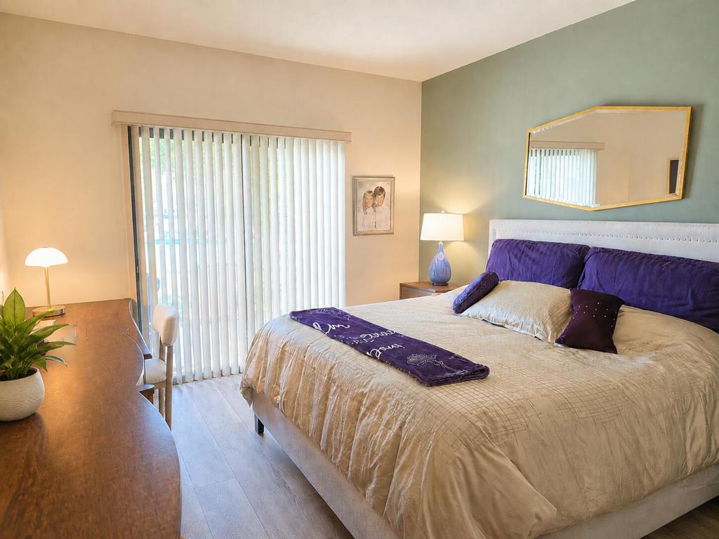 28486 Taos Court