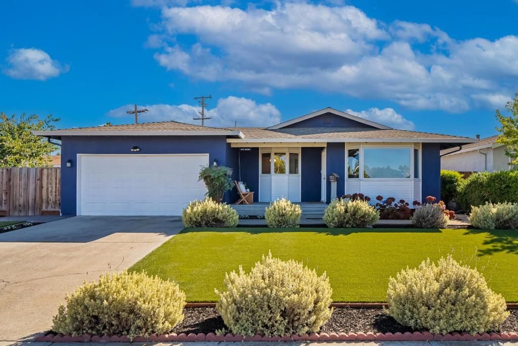 Photo of 816 Waldo Road, Campbell, CA 95008 (MLS # ML82024812)