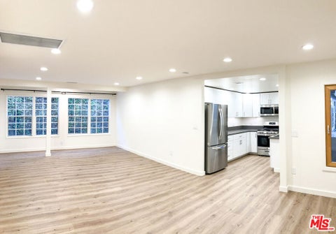 Photo of 1249 23rd Street #A, Santa Monica, CA 90404 (MLS # 25500715)