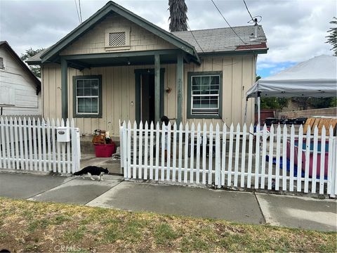Photo of 2162 5th Street, Riverside, CA 92507 (MLS # IG26137352)
