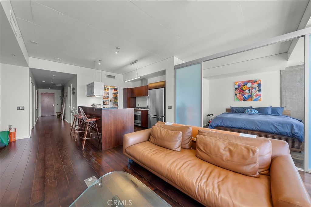 1155 S Grand Avenue 1103
