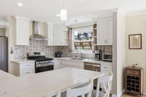 Tiny photo for 3899 Maple Street, Ventura, CA 93003 (MLS # V1-39150)