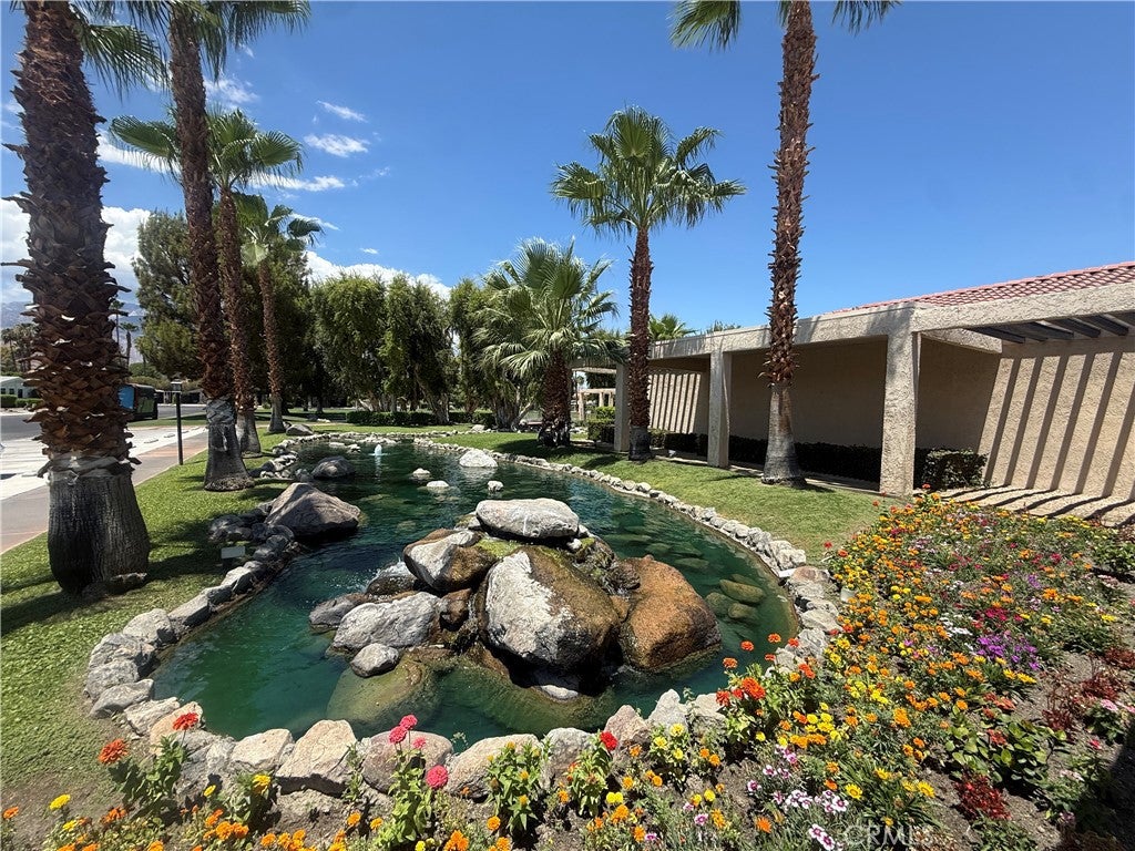 Properties 4 42 Coble Dr