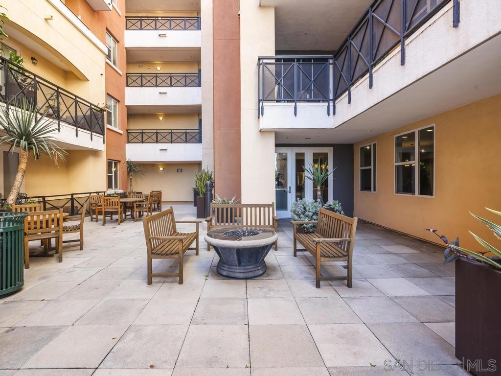 3687 4th Ave 313