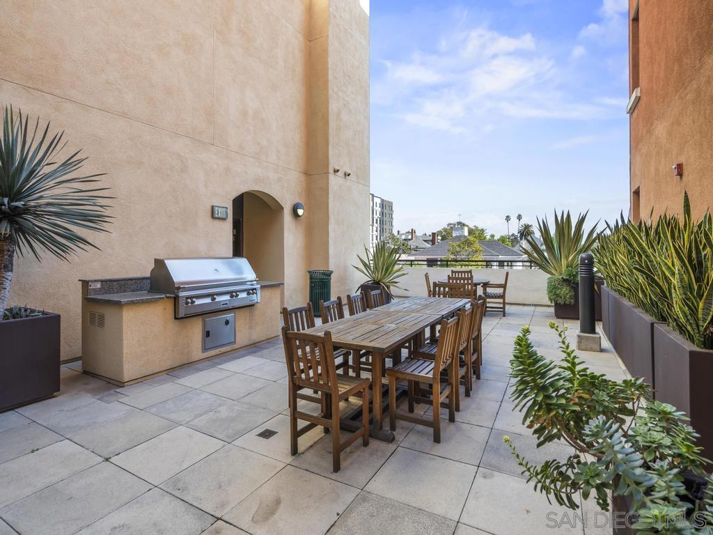 3687 4th Ave 313