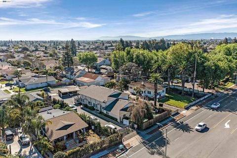 Photo of 4560 Thornton Avenue Ave, Fremont, CA 94536 (MLS # 41125337)