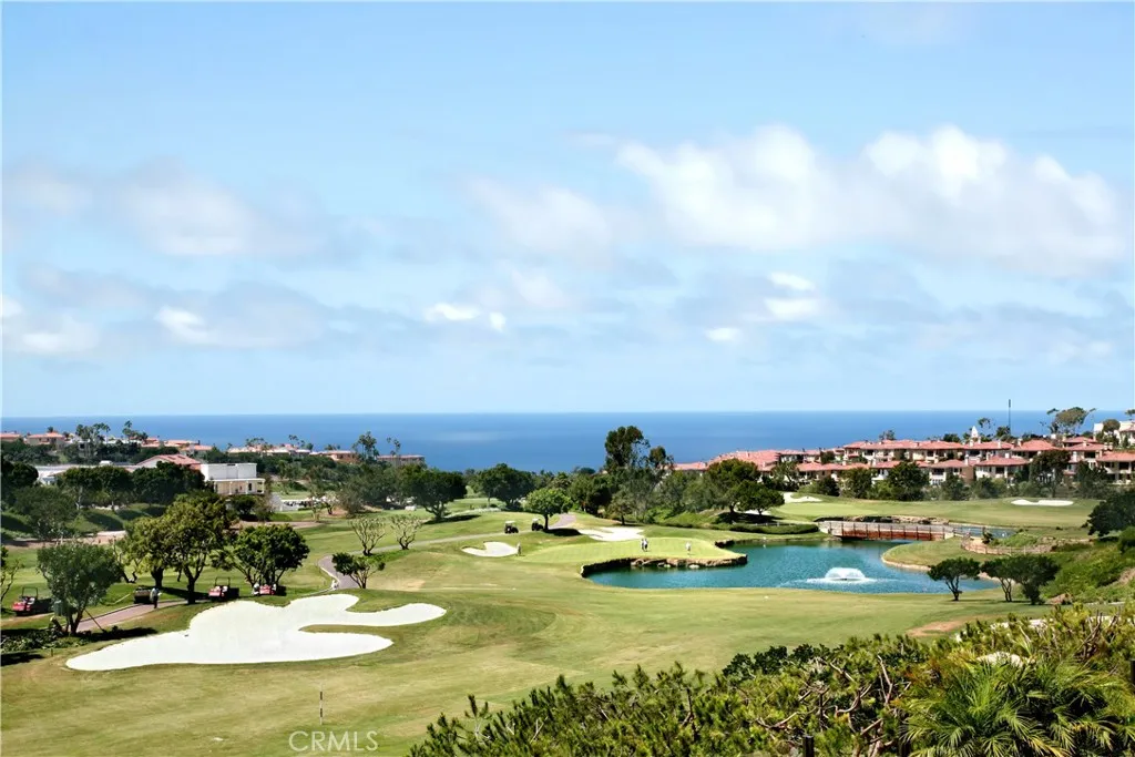 Dana Point, California 92629, United States, 4 Bedrooms Bedrooms, ,5 BathroomsBathrooms,Residential,Active,231785