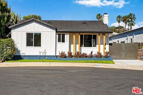 Photo of 2460 Stoner Avenue, Los Angeles, CA 90064 (MLS # 26670333)