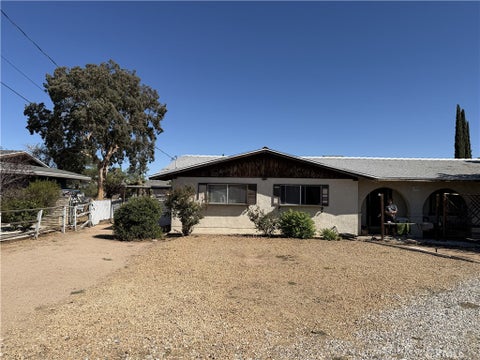 Photo of 17676 Main Street, Hesperia, CA 92345 (MLS # TR26213574)