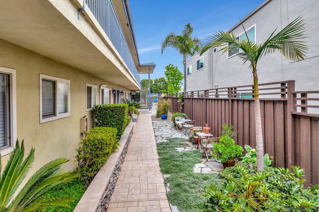 4834 W Mountain View Dr Unit 12