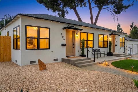 Photo of 206 Olive ST, Claremont, CA 91711 (MLS # PW26167525)