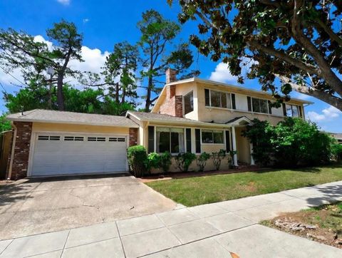 Photo of 16970 Placer Oaks Road, Los Gatos, CA 95032 (MLS # ML82043271)