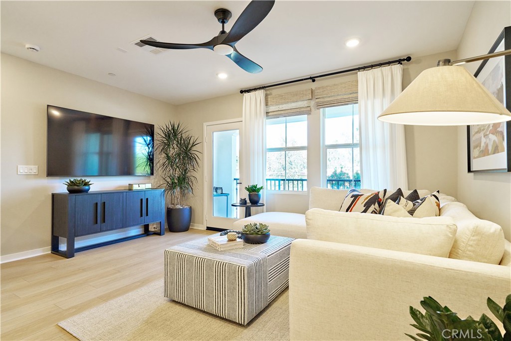 9831 La Serna Drive 3