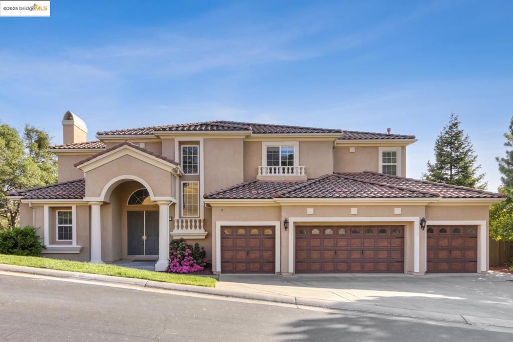 Welcome to 112 Vinicola Ct, a Toll Brothers home that is a beautifully renovated luxury home situated on a quiet cul-de-sac in the coveted El Dorado Hills community. This expansive 5,771 sq ft residence features 6 bedrooms and 6.5 bathrooms, recently updated with a brand-new gourmet kitchen and modern bathrooms showcasing high-end finishes. Enjoy stunning lake views from multiple rooms that fill the home with natural light and tranquility. The open floor plan offers soaring ceilings and elegant living spaces perfect for both relaxing and entertaining. The master suite provides a peaceful retreat with spa-like amenities. Positioned on a peaceful cul-de-sac, this home offers privacy and a friendly environment. The large backyard awaits your personal touch to create an outdoor oasis. Near to top schools and amenities, this exquisite lake-view home is a rare find.