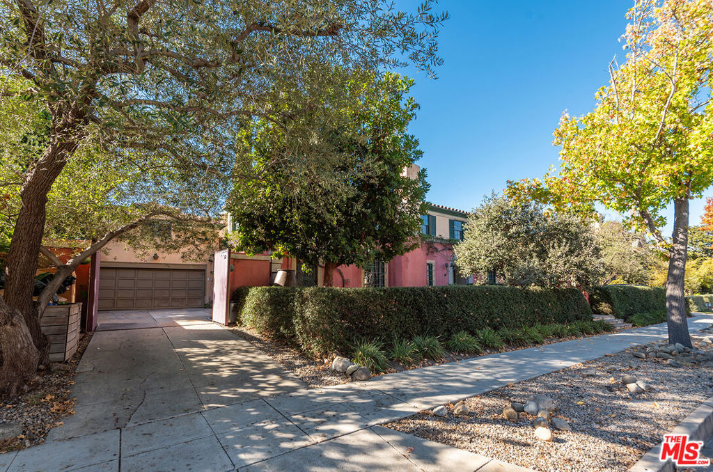 535 S Norton Avenue