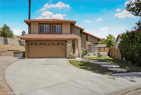 Photo of 28041 Concord Avenue Ave, Castaic, CA 91384 (MLS # SR26188156)