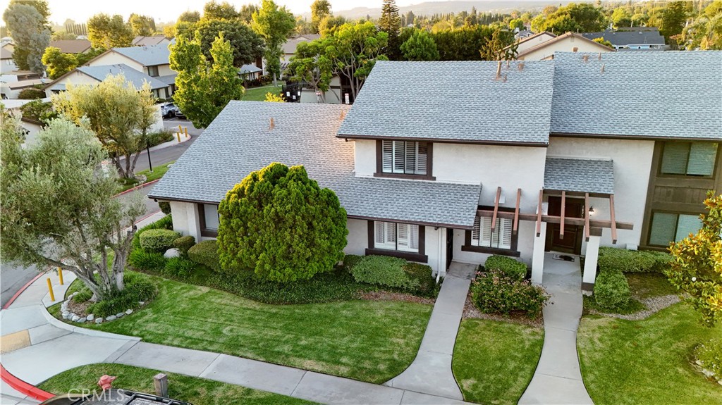 18966 E Appletree Lane