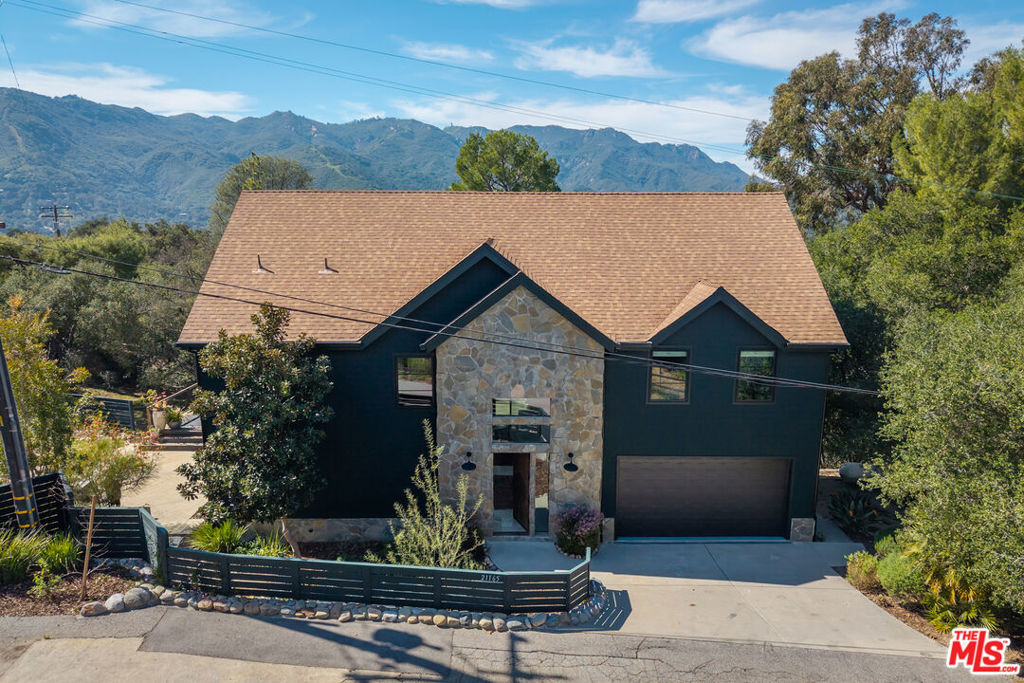 21165 Entrada Road