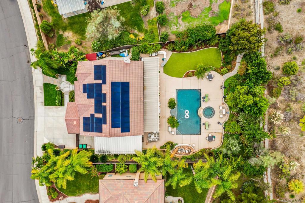 23656 Bellwood Court