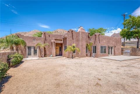 Photo of 49110 Vista DR, Morongo Valley, CA 92256 (MLS # JT26139182)