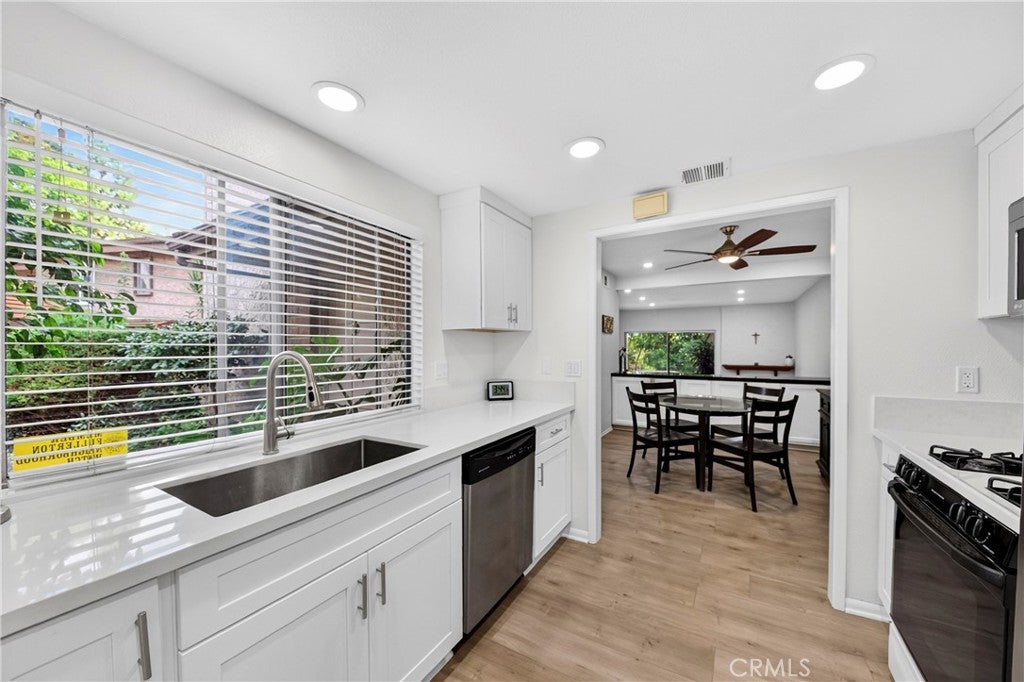 2524 Monterey Place