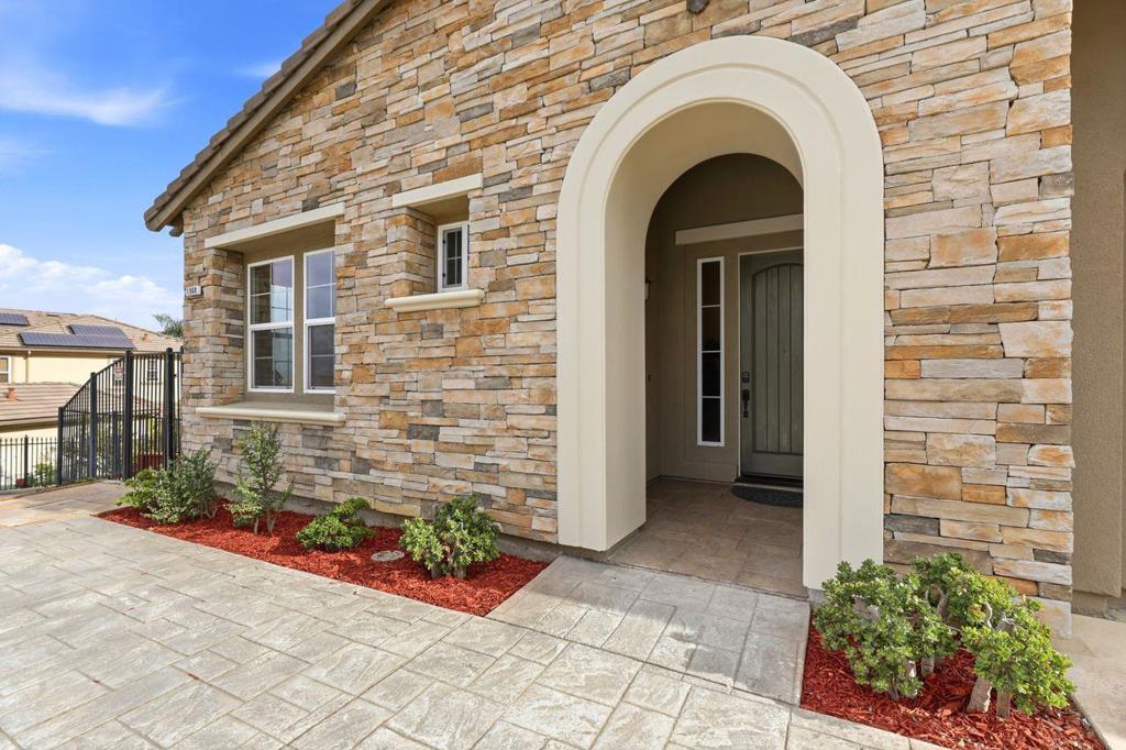 1960 Lavender Way