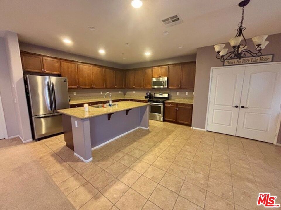 3437 Jaguar Court