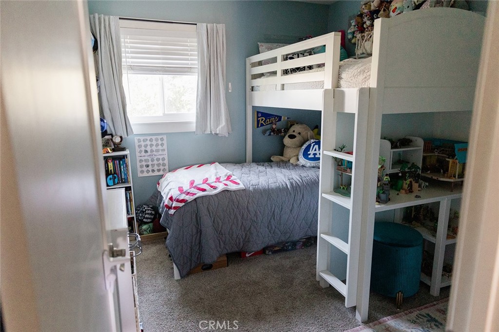 Huntington Bay (HBAY) - Residential