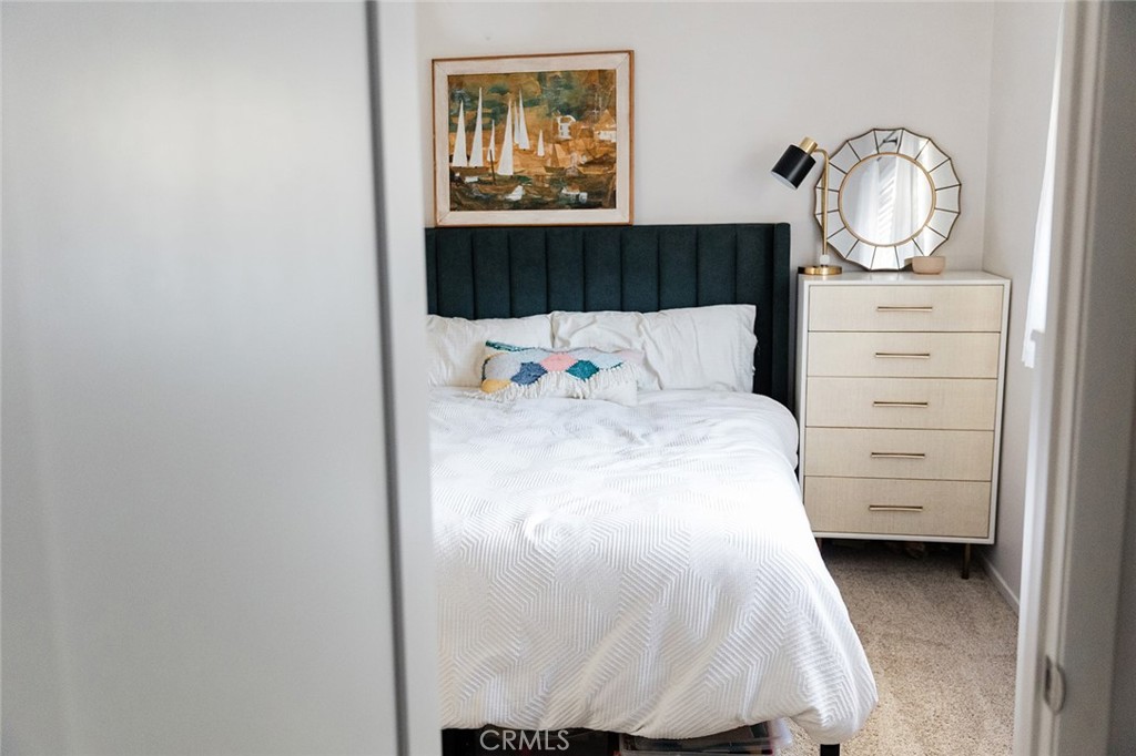 Huntington Bay (HBAY) - Residential