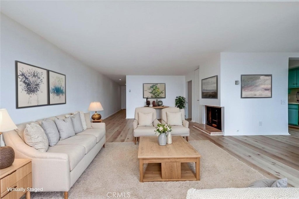 3200 La Rotonda Drive 405