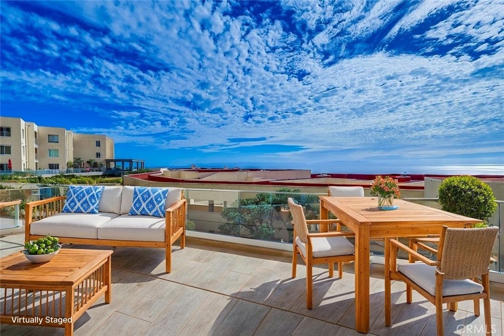 3200 La Rotonda Drive 405, Rancho Palos Verdes CA 90275
