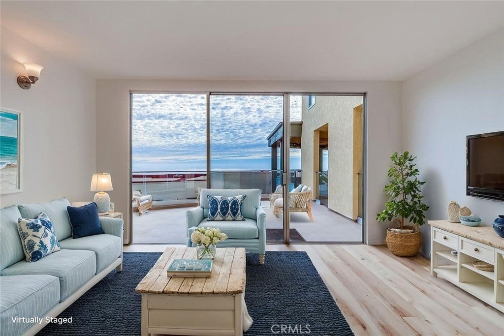 3200 La Rotonda Drive 405