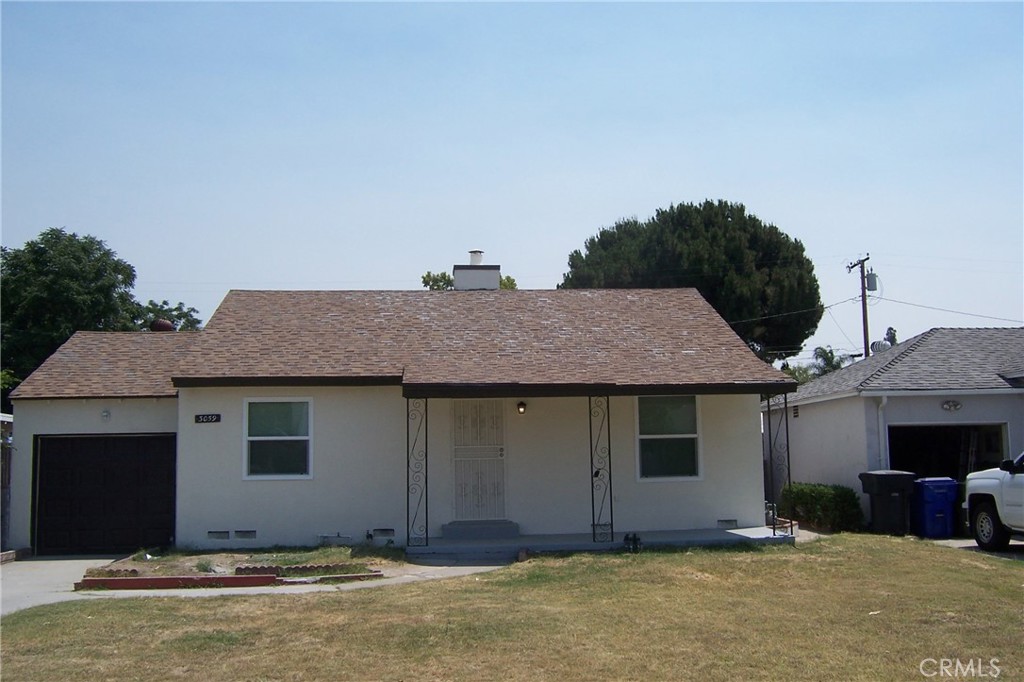 3 BEDRROM 2 BATH HOME WITH 1318 SQ.FT. OPEN FRONT DOOR TO LARGE LIVING ROOM THAT FLOWS TO THE DINING AREA AND AND THE OPEN KITCHEN.BRAND NEW KITCHEN, NEW CABINETS,NEW COUNTER TOPS,AND BRAND NEW APPLIANCES.PROPERTY ALSO HAS ALL NEW FLOORING AND NOTICE THE NEW WINDOWS ALL THROUGH THE HOME.THE HALL WAY HAS THE 2 BEDROOMS AND ONE BATH, NOW PAST THE KITCHEN AND LAUNDRY ROOM IS THE VERY LARGE 3RD BEDROOM WITH ITS OWN BATH AND GET THIS A FIREPLACE.BEDROOM ALSO OPENS TO THE LARGE COVERED PATIO THROUGH THE SLIDING GLASS DOOR.LARGE COVERED PATIO OPENS UP TO THE VERY SPACIOUS BACK YARD,LOTS OF ROOM. NOTICE THE NEW FRESH PAINT INSIDE AND OUT.