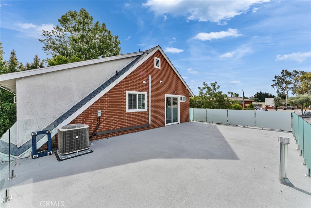 24017 Sunset Crossing