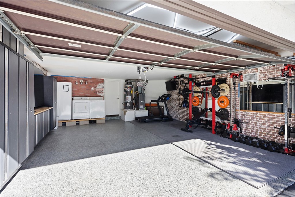 Rancho Monterey (RM) - Residential