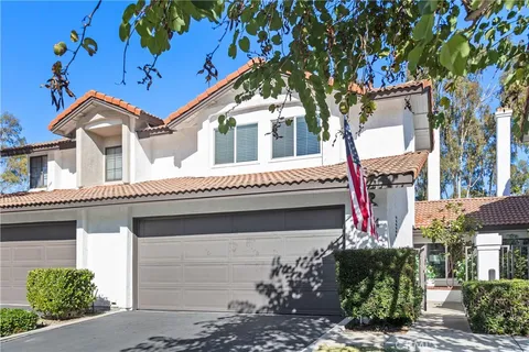 24 Shadow Hill Ln, Laguna Hills, CA 92653 - MLS#: OC25252383