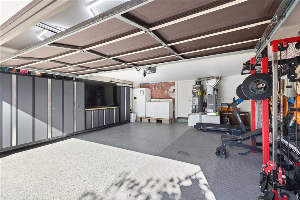 Rancho Monterey (RM) - Residential