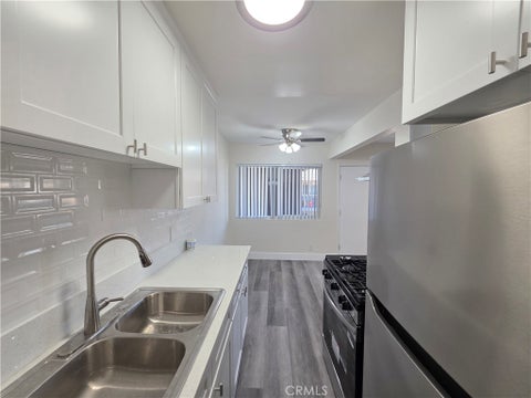 Photo of 20760 Hartland ST, Winnetka, CA 91306 (MLS # SR26203256)