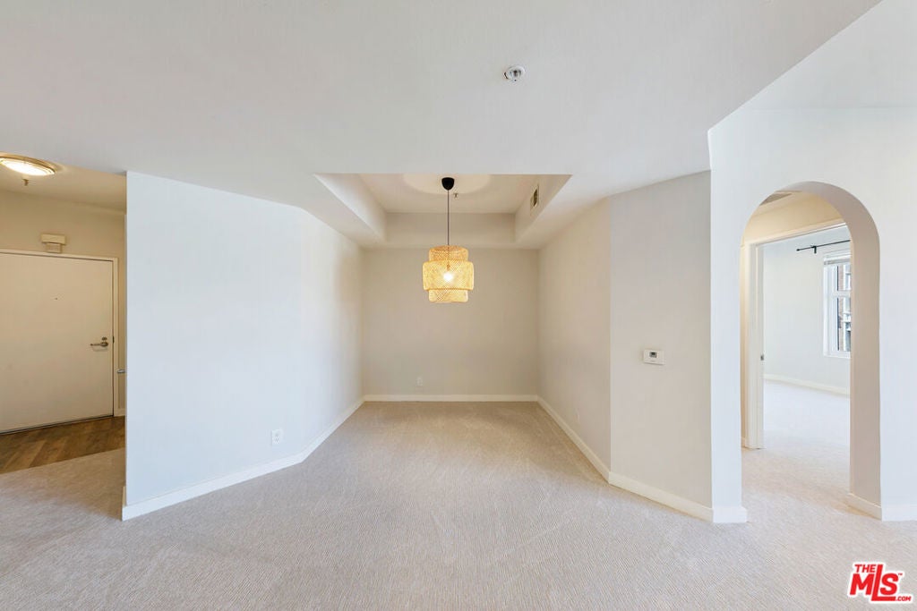 620 S Gramercy Place 320