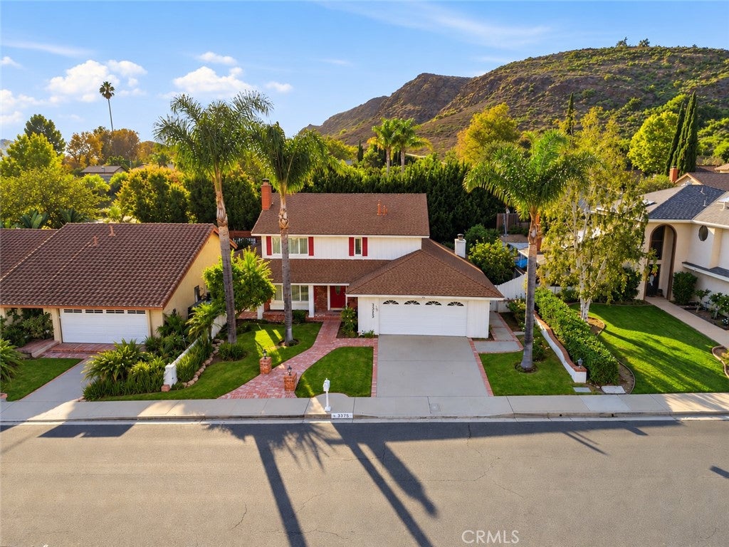 3375 Hidden Creek